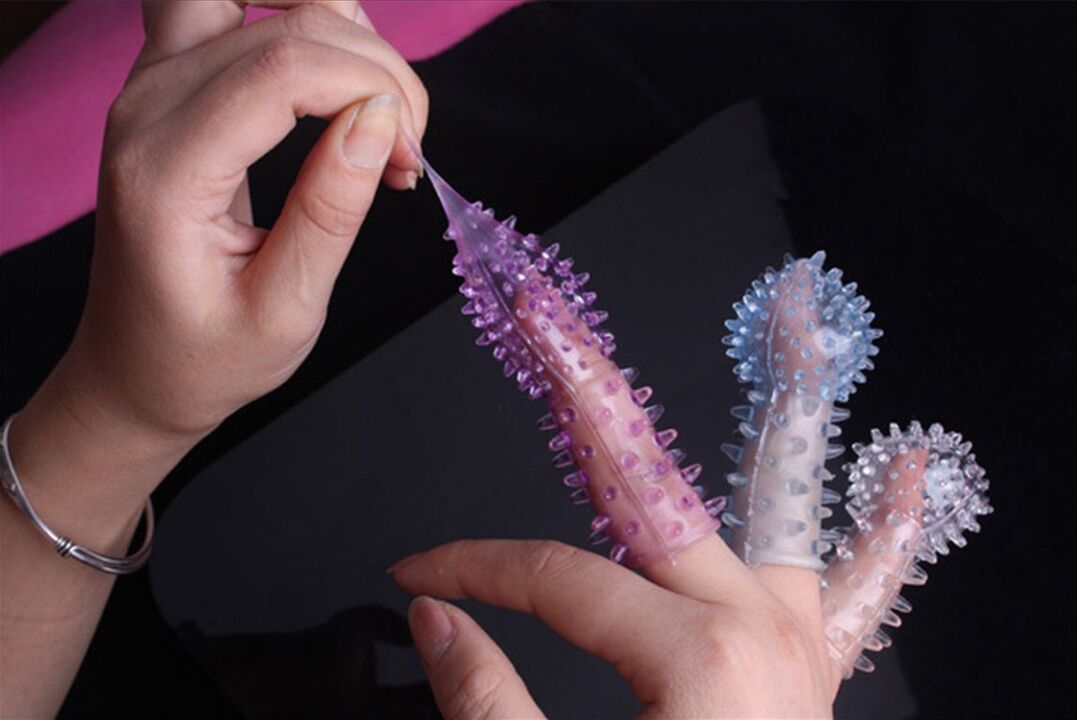 Spiky condom that enlarges the penis during sex